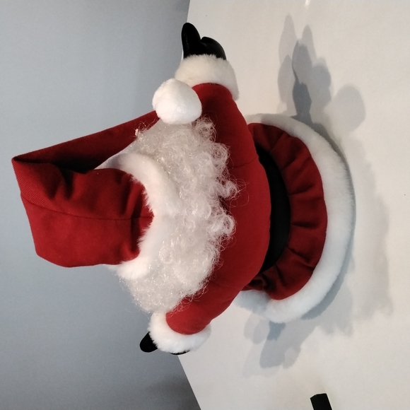 18" Santa with 11" sled - Picture 6 of 6